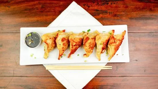 Pot Stickers (6 Pcs.)