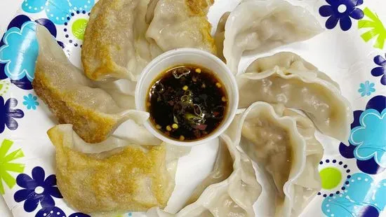 Fried or Steamed Dumplings (8)