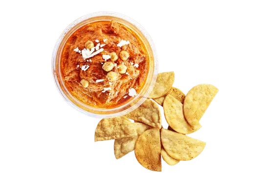 chips + spicy hummus