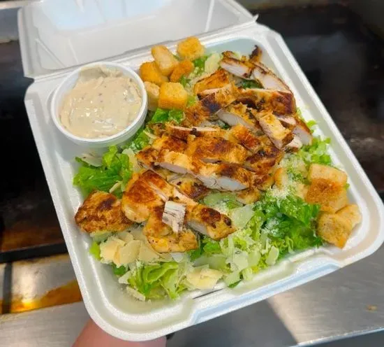 CHICKEN CEASAR SALAD