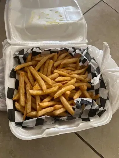 LARGE  BASKET OF FRIES