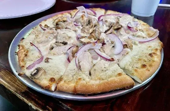 Chicken with Garlic Sauce Pizza