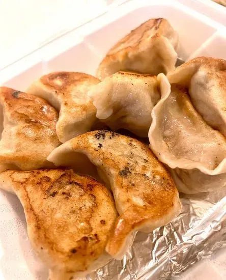 23.Pan Fried Dumplings(8)