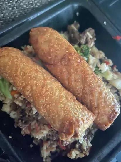 Chicken Egg Roll ( 2 pieces)