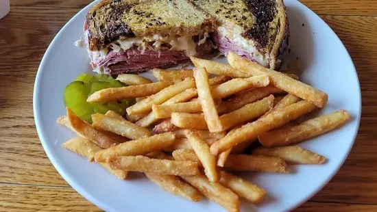 The Classic Reuben