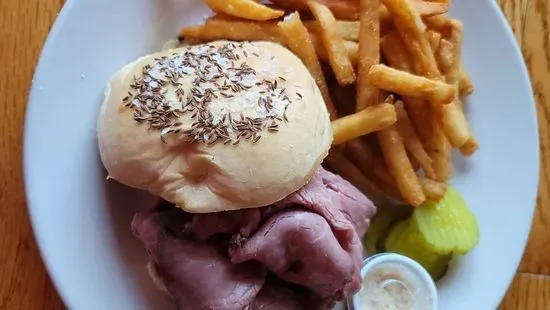 Beef On Weck