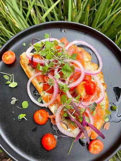 TOAST SALMON