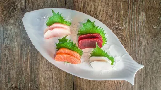 A15. Sashimi Appetizer