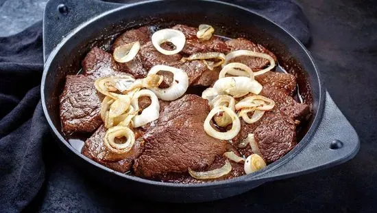 Bistec Encebollado