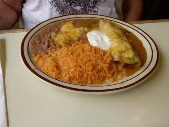 Chile Verde Enchiladas