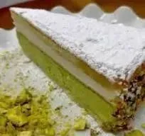 Pistachio and Ricotta Cake