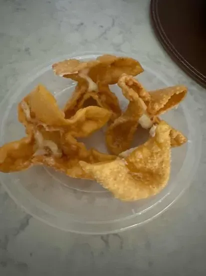 9. Cheese Wontons / 炸蟹角