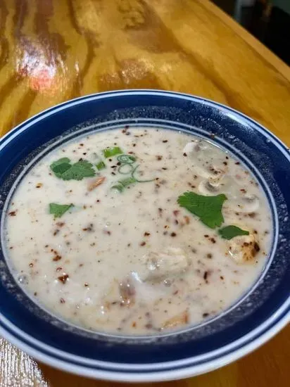 D16. Tom Kha Chicken