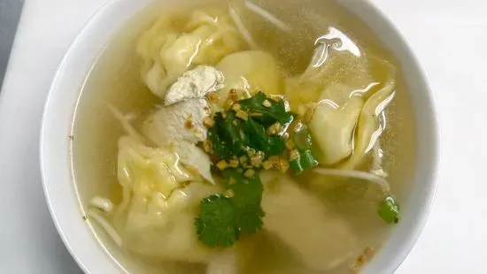 D17. Wonton Soup chicken