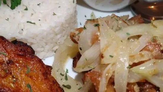 Fried Chicken Cubes (Masitas de Carne Frita Pollo)