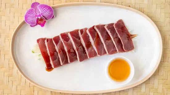 A 8. *Tuna Tataki