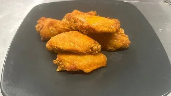 8 Chicken Wings