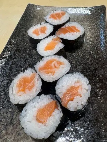 Salmon Cut Roll