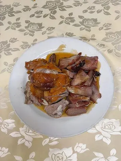 Roasted Duck & BBQ Pork / 火鴨拼叉燒