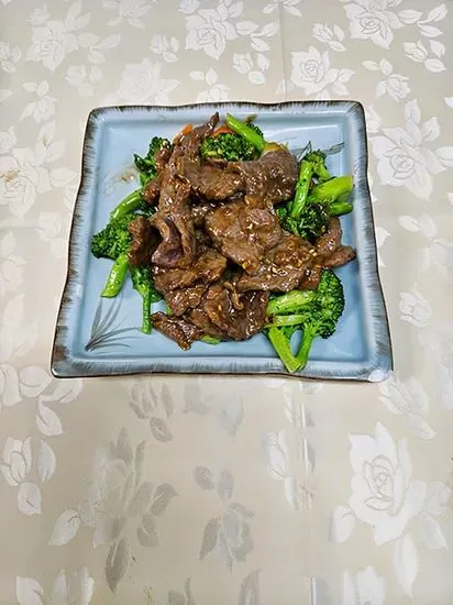 Broccoli Beef / 西蘭花牛肉