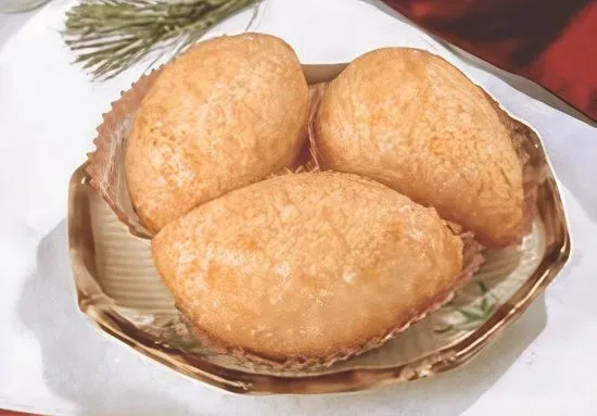 6. Deep-Fried Meat Dumpling (3) / 家鄉咸水角 (3)