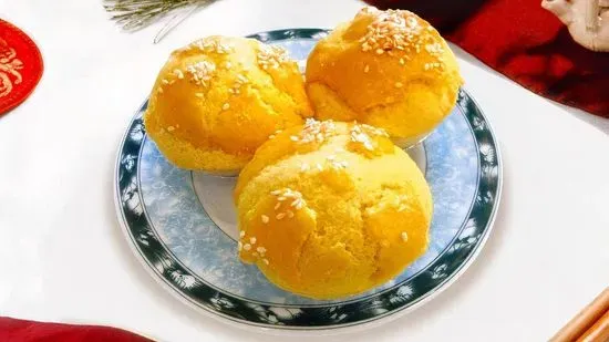 20. Puff Pastry Milk Cream Bun (3) / 奶黃菠籮包 (3)