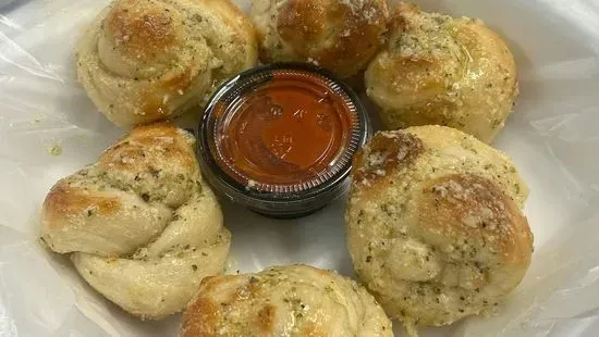 Garlic Knots (6)