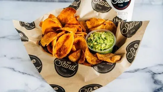 Chips & Guacamole (6oz)