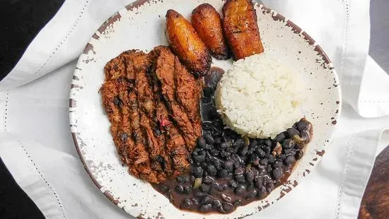 Ropa Vieja Platillo