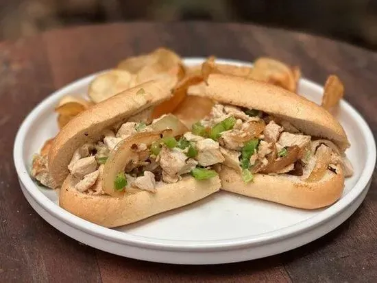 CHICKEN CHEESESTEAK