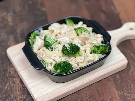 CHICKEN ALFREDO