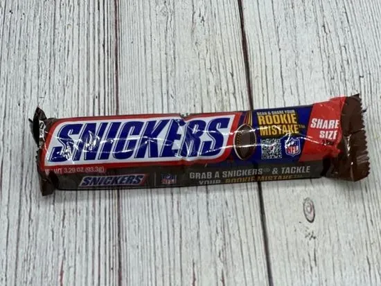 SNICKERS BAR