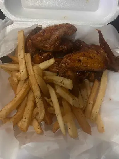 Flavored Wet Wings Dings & Fries