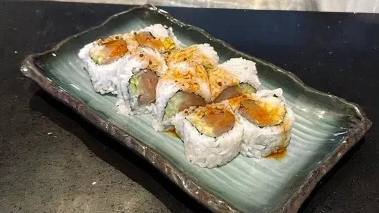 Seared Albacore (Shiro Maguro) Cut Roll