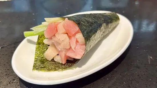 Yellowtail (Hamachi) Hand Roll