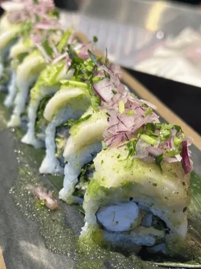 Aguachile Roll