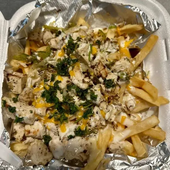 Chicken loaded fries 