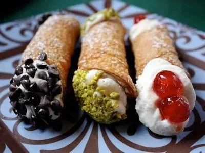 Cannoli