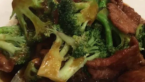 Sliced Beef with Broccoli