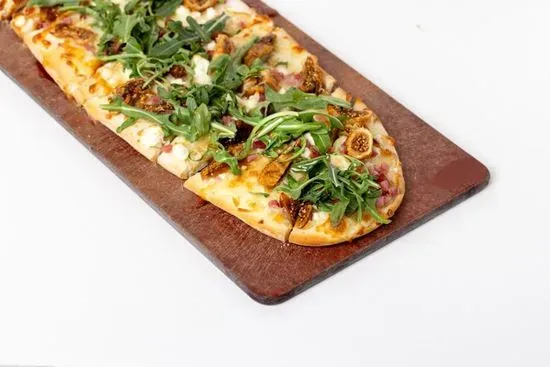 FIG AND PROSCIUTTO FLATBREAD