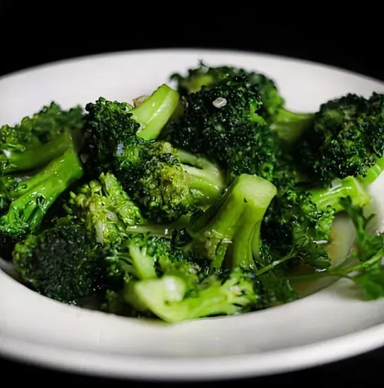 Broccoli (Steamed or Sauteed)