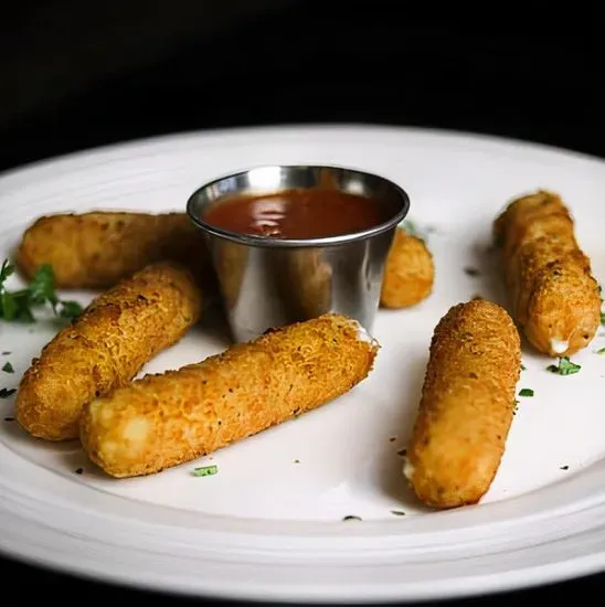 Mozzarella Sticks (1/2 Dozen)