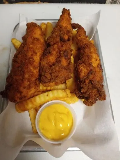 Fried Chicken Tenderloin Basket w/Fries