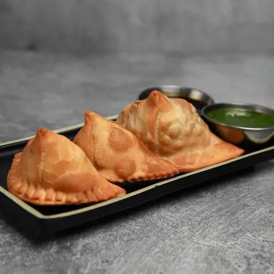 Samosa trio -one of each