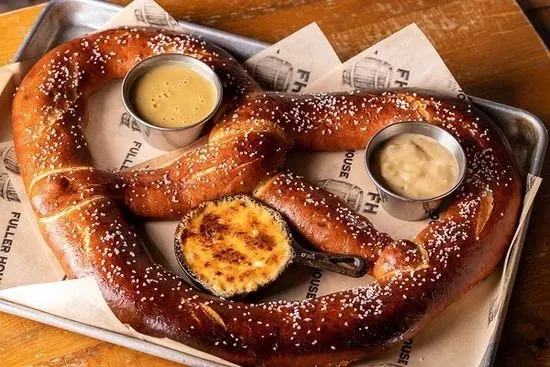 Pretzel Twist