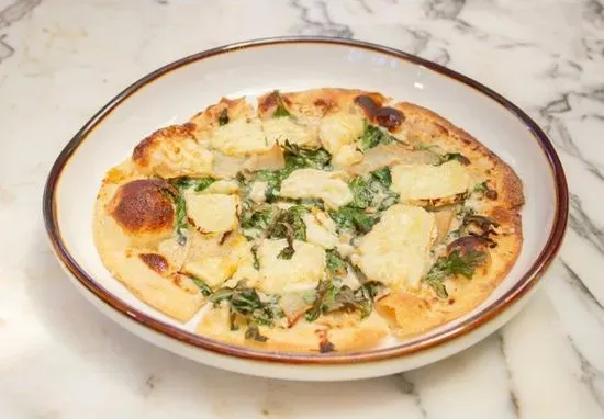 Asian Pear & Brie Pizza