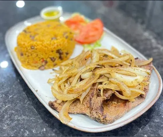 Bistec Encebollado