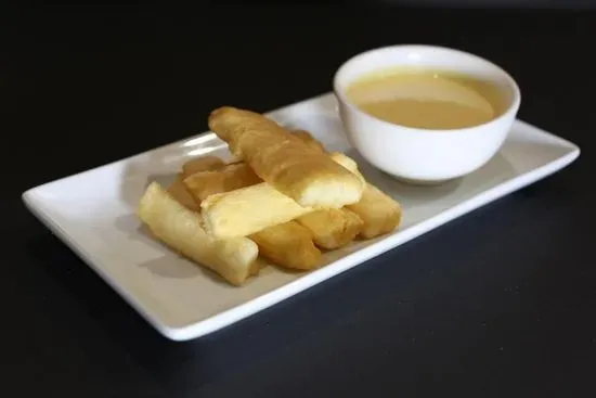 Yuca con Huancaina