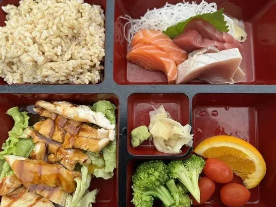 Sashimi Bento ( 11:30 AM - 3:00 PM )