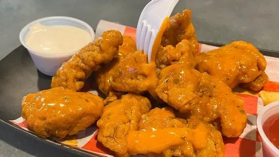 Boneless Wings (10)